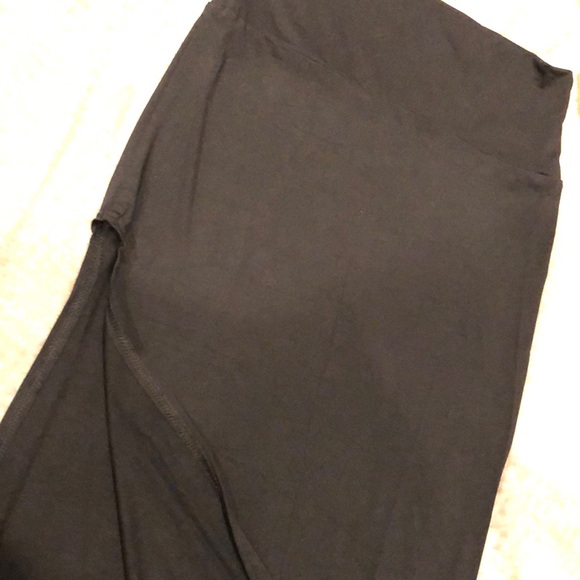 High slit elastic waist - Picture 4 of 7